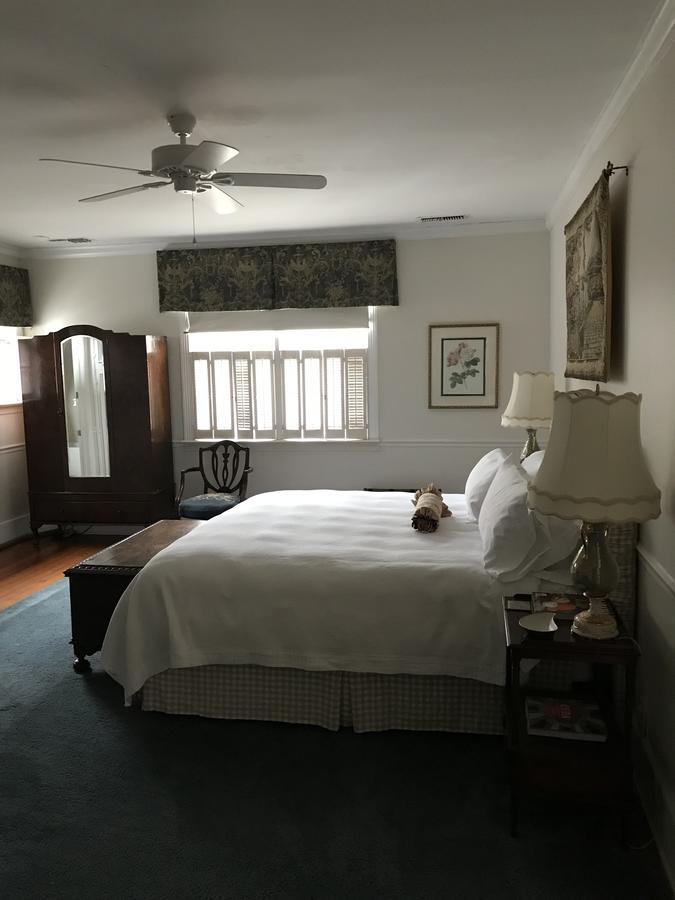 أننيستون Springwood Inn الغرفة الصورة